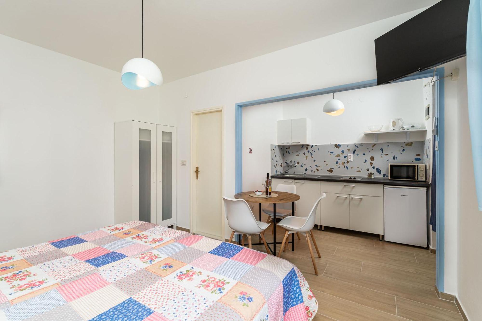 Apartment Fiorenini Mlini Exterior photo
